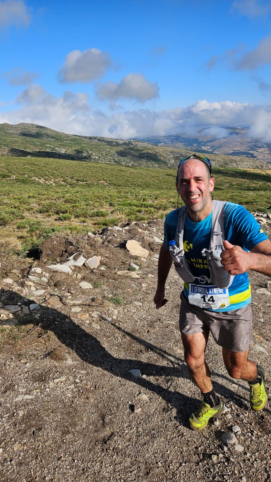 Corredor en la montaña