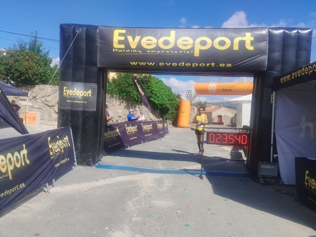 Diego llegando a la meta